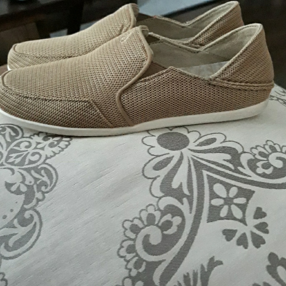 Olu Kai slip on  sneakers